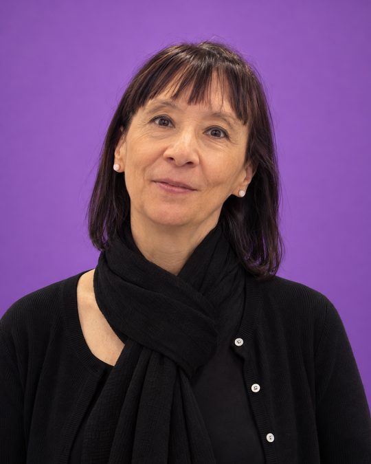 Flor, esteticista de Peluquería y Estética Roal